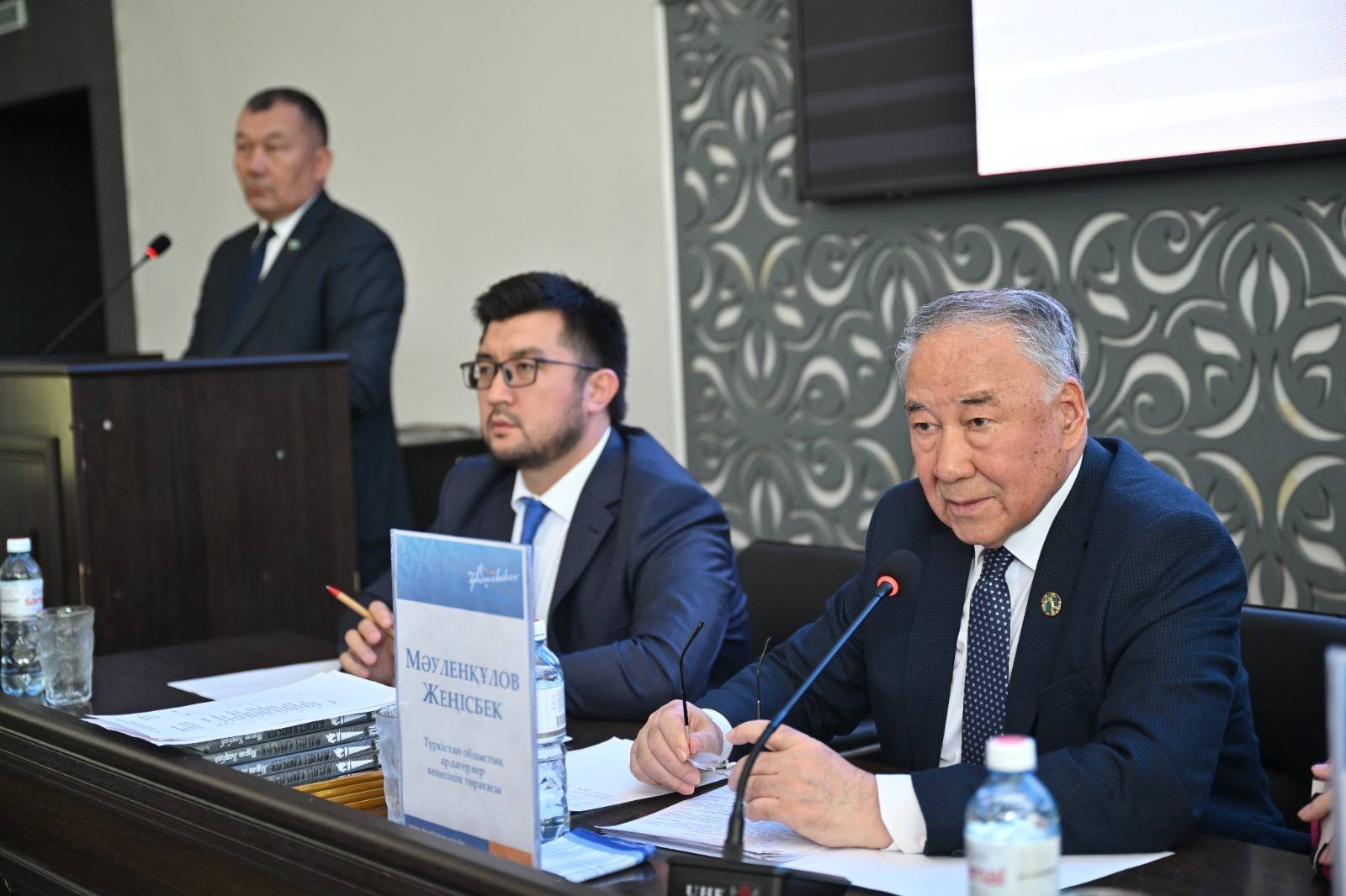 ДӘСТҮРТАНУ ПӘНІН МЕКТЕП БАҒДАРЛАМАСЫНА ЕНГІЗУДІ ҰСЫНДЫ