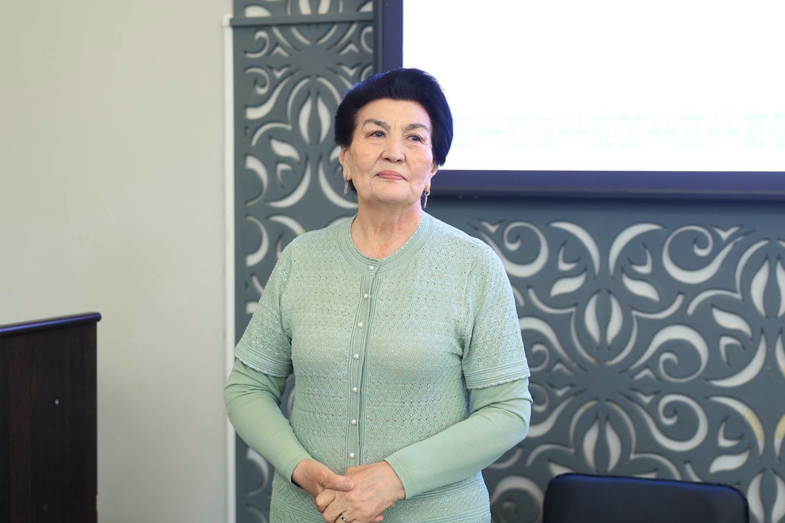 ҚОҒАМ ҚАЙРАТКЕРІ, ТІЛ ЖАНАШЫРЫ ОРАЗКҮЛ АСАНҒАЗИЕВА АШЫҚ ДӘРІС ОҚЫДЫ